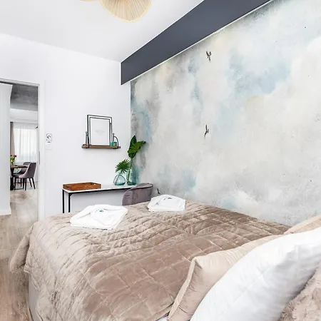 アパート Nowoczesny Z 2 Sypialniami Z Widokiem Na By Renters *